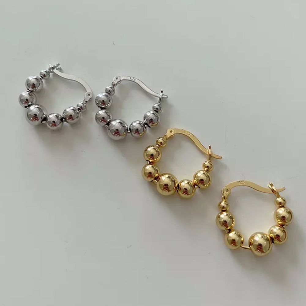 NEW GOLD ROUND BEADS HOOP EARRINGS, NICE EARRINGS, CUTE EARRINGS - Picture 5 of 6